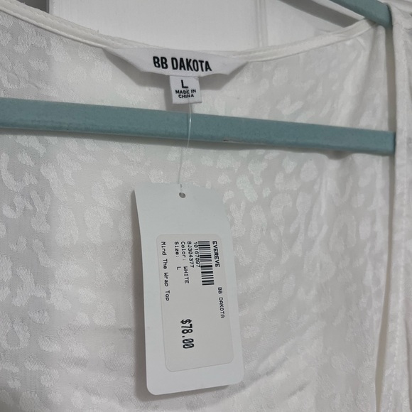 BB Dakota White Sheer Cross-Front/V-neck Blouse (Size L) - Picture 2 of 2
